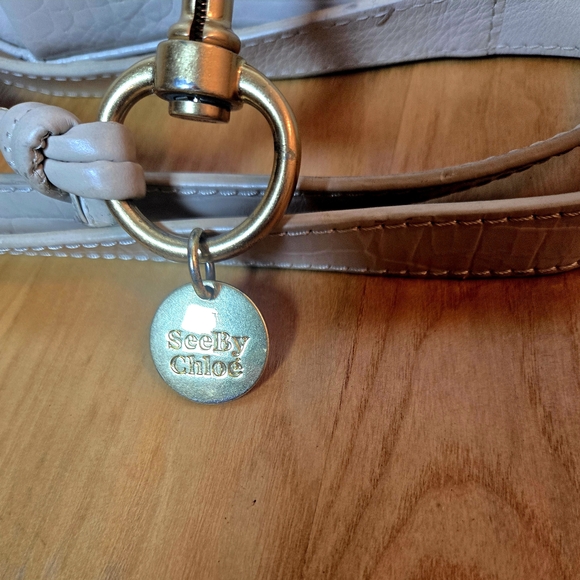 See By Chloe Light Beige Crossbody Bag with Gold Details - Picture 2 of 5